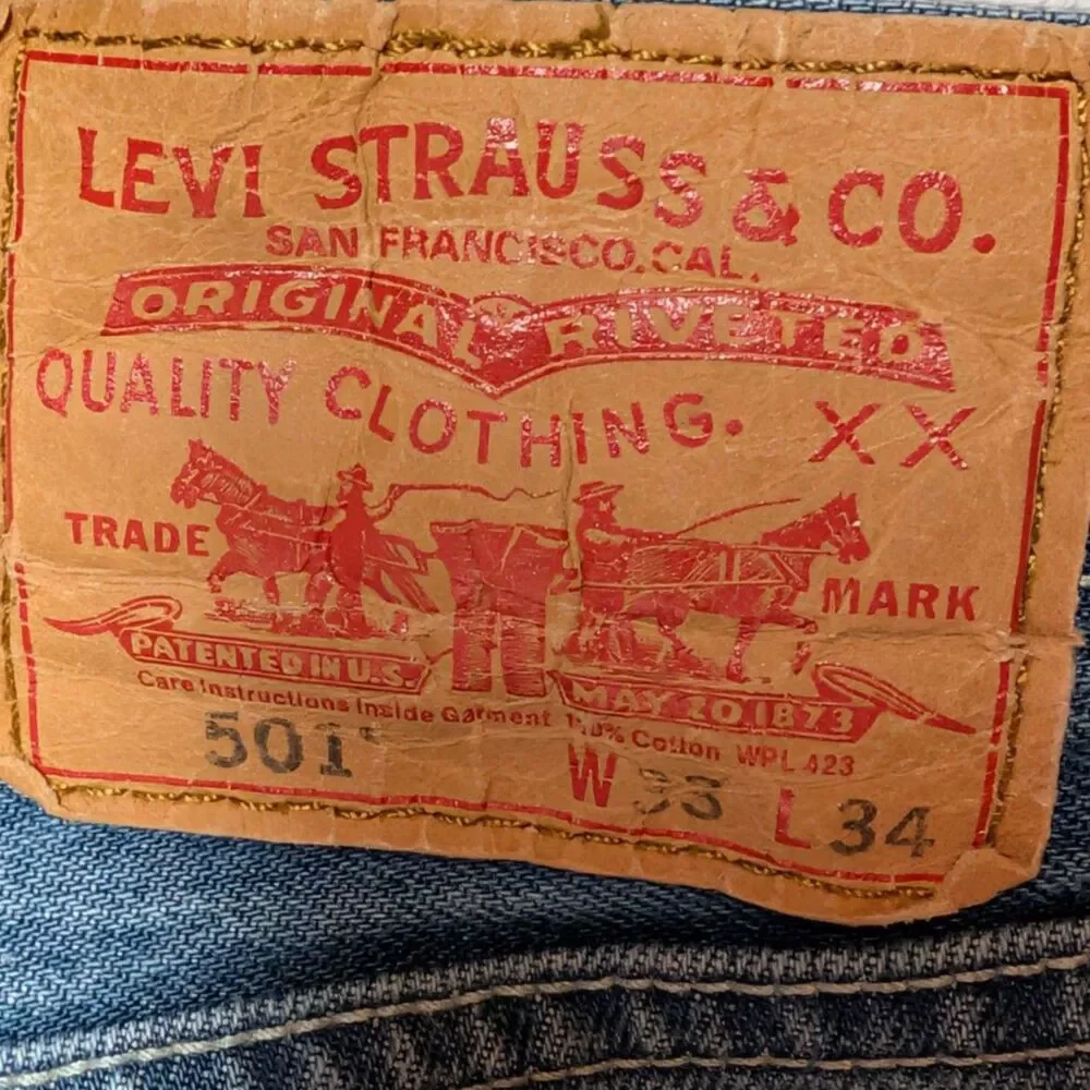 Levi's 501 Original Fit Jeans Light Wash 100% Cotton Straight Leg Classic Denim